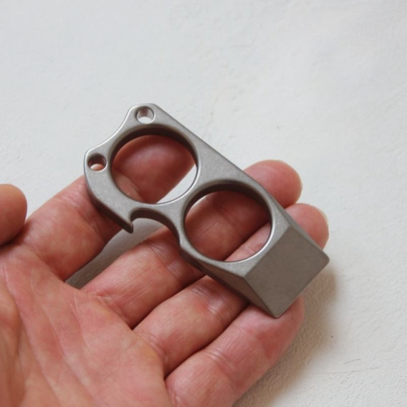 Titanium Keychain Mini Crowbar Titanium Bottle Opener EDC Backpack Tool
