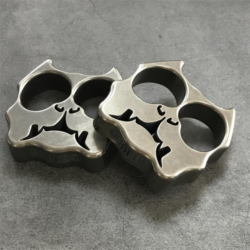 Titanium TC21 Titanium GODEDC Dog Head Two Hole Outdoor Tool
