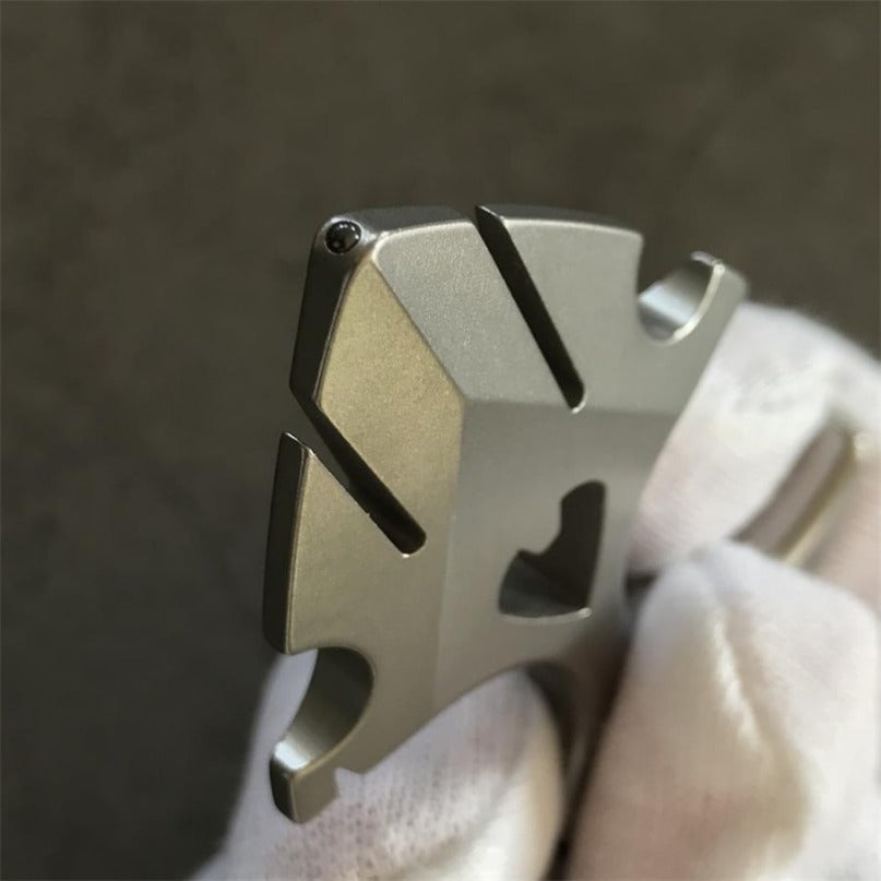 Titanium Outdoor Tool Titanium Decoration TC21 Portable