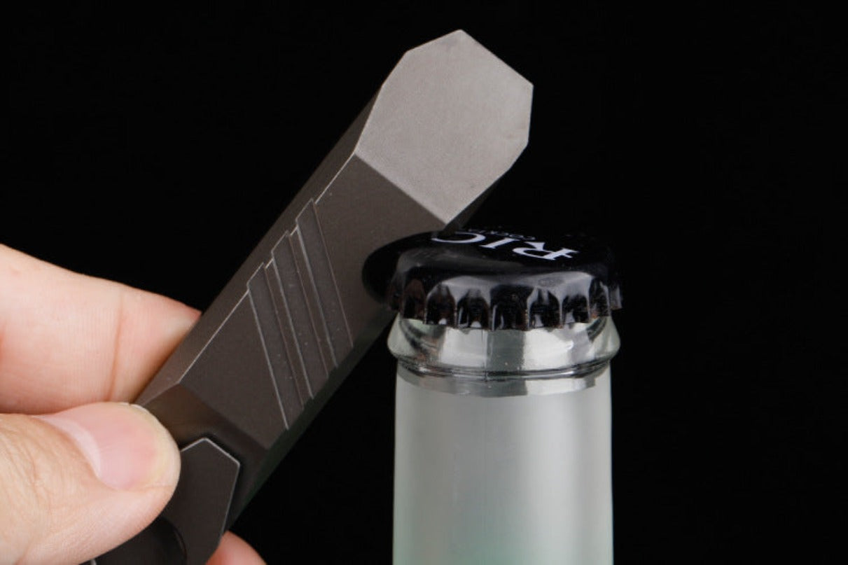 Titanium Alloy with Waist Clip Crowbar Open Bottle Wrench Tool