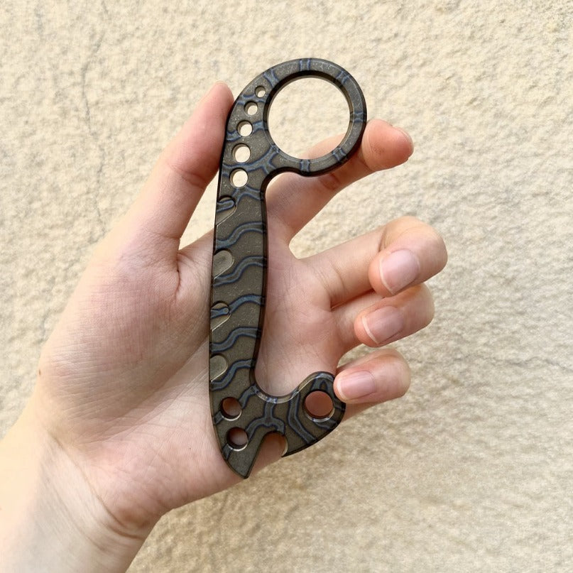 Titan Grip Multi-Tool Broken Window Bottle Opening Crowbar