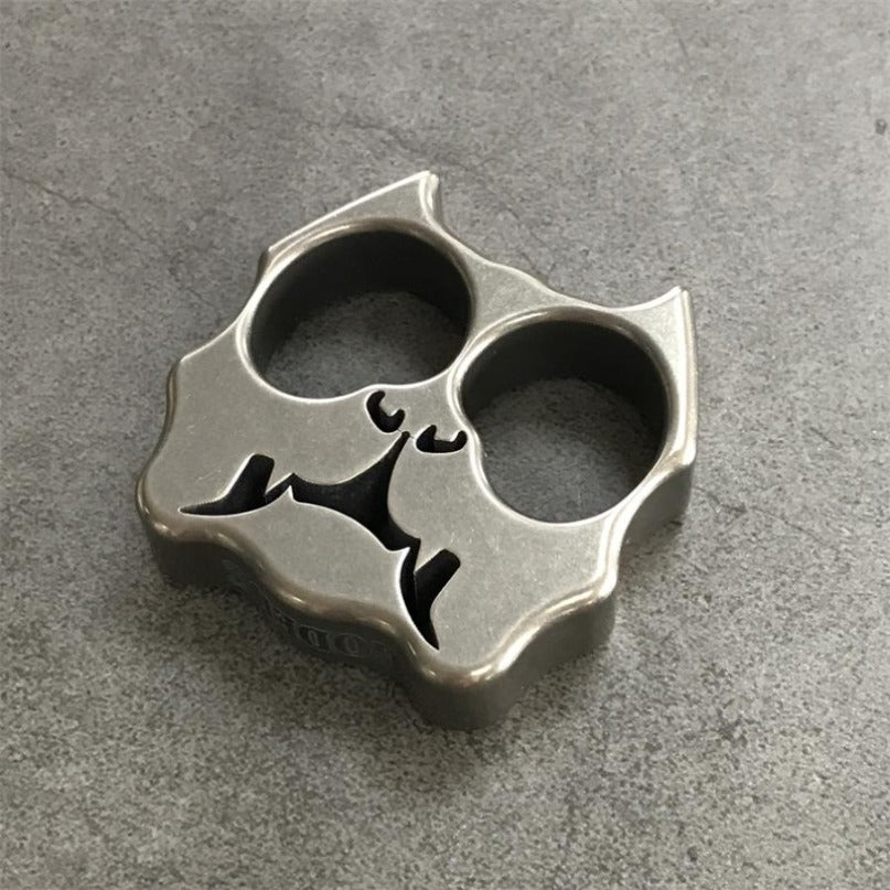Titanium TC21 Titanium GODEDC Dog Head Two Hole Outdoor Tool