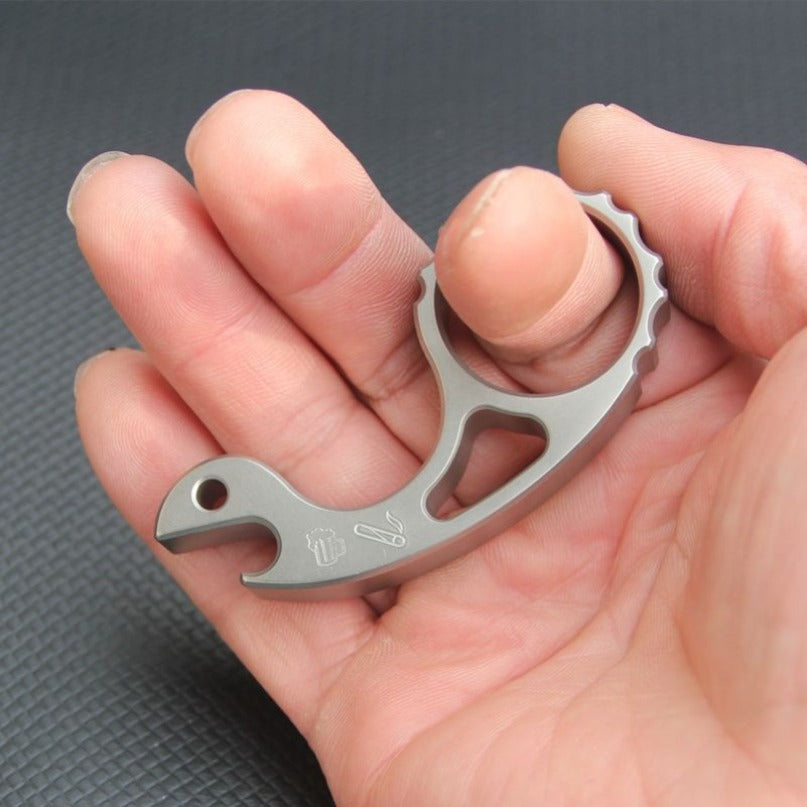 Titanium Snail Titanium Alloy Multifunctional Bottle Opener Keychain Backpack EDC Tool