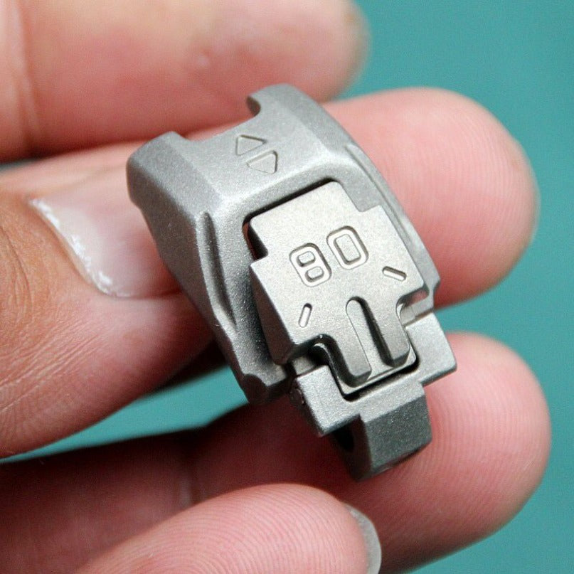 Mechanical Armor Fingertip Gyro Decompress Toys