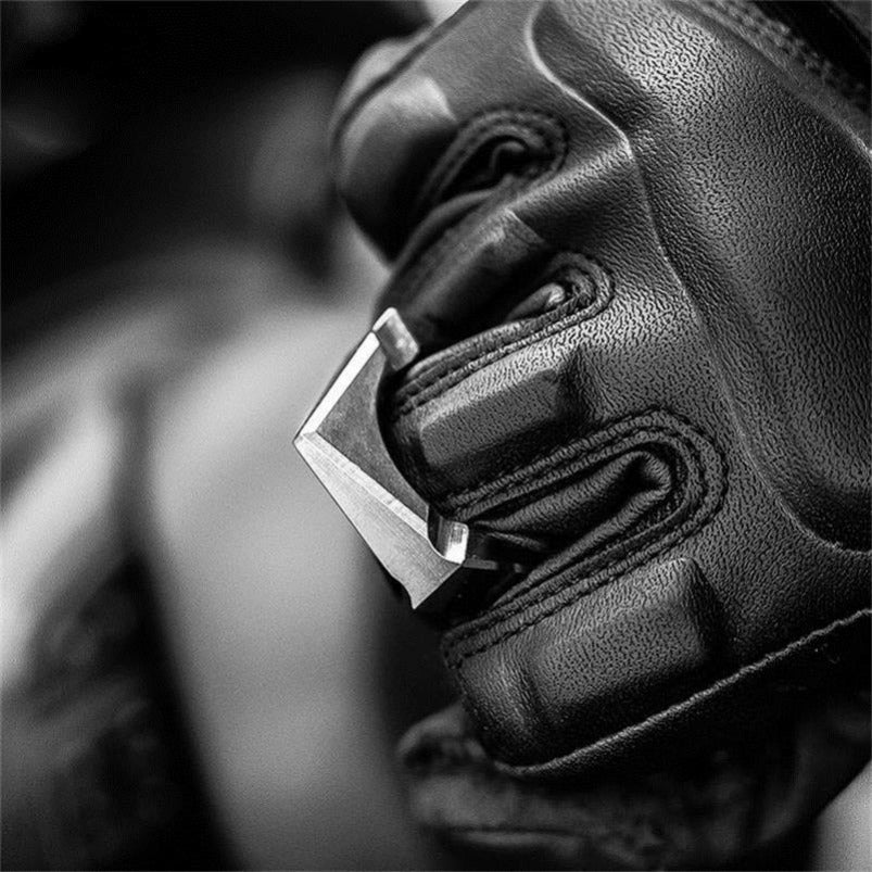 Evil God Titanium Knuckle Duster 3