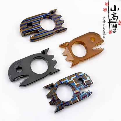 XGEDC Shark Titanium Alloy EDC Multi-Tool Knuckle Duster with Glass Breaker - GODEDC021