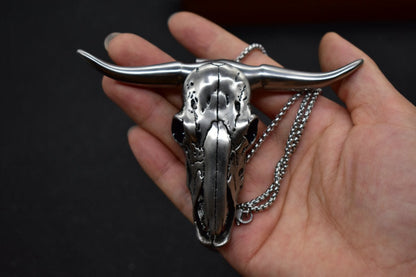 Damascus Steel Pendant Bullhead Hand Spikes Mini Knife