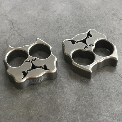 Titanium TC21 Titanium GODEDC Dog Head Two Hole Outdoor Tool