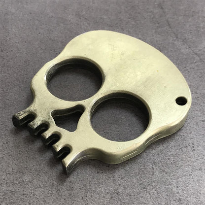 Outdoor Two Finger Skull Portable EDC Decoration Tool