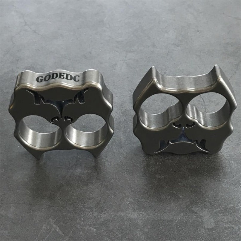 Titanium TC21 Titanium GODEDC Dog Head Two Hole Outdoor Tool
