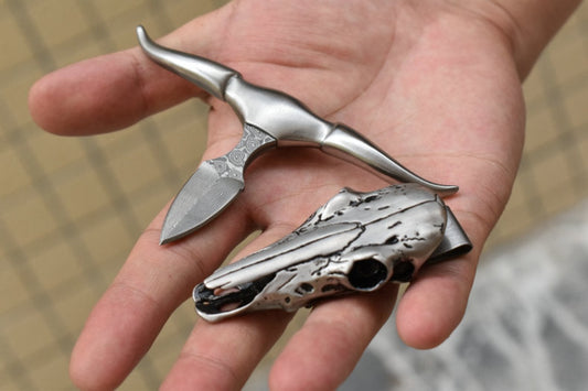Damascus Steel Pendant Bullhead Hand Spikes Mini Knife