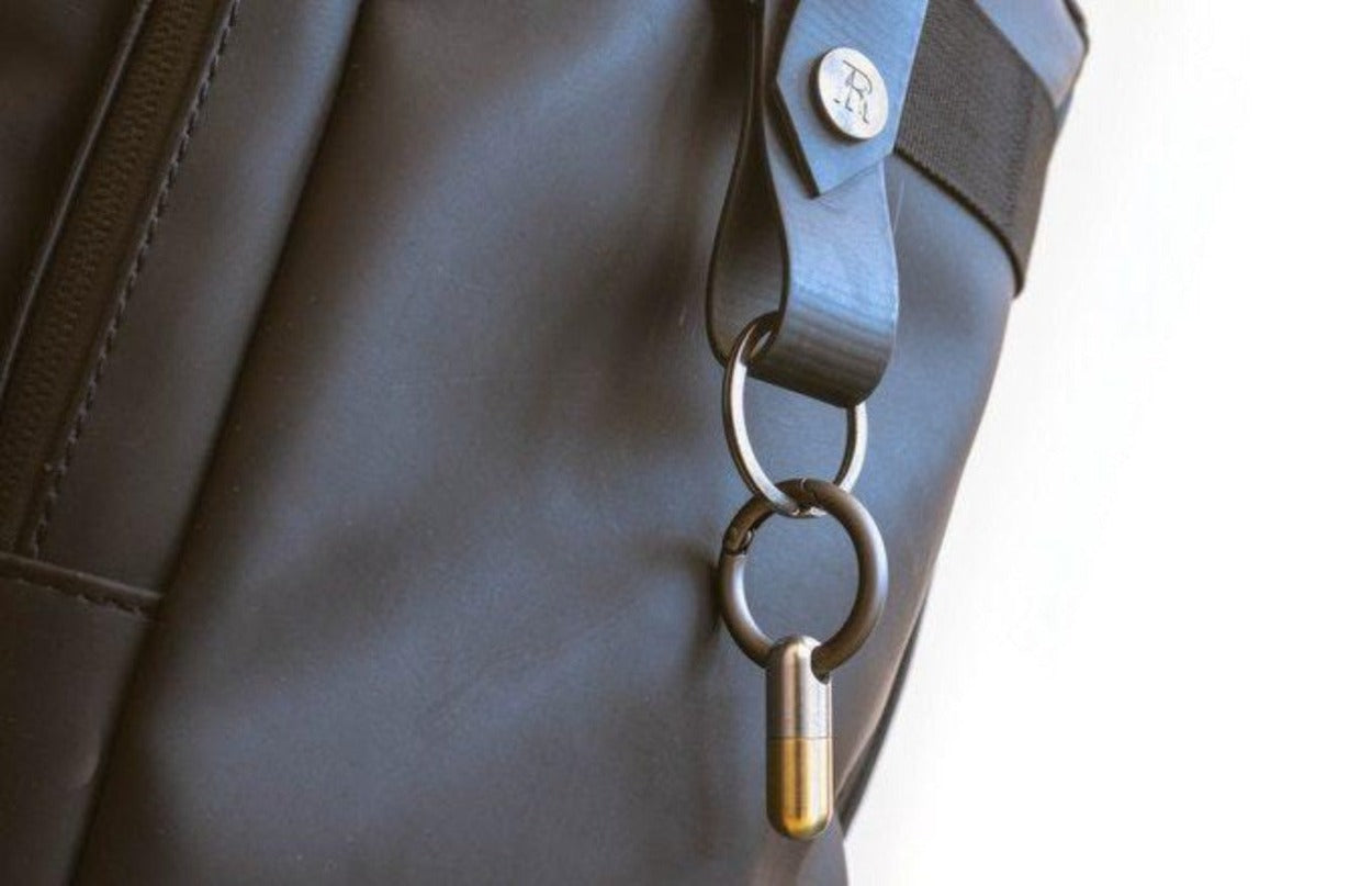 Portable Capsule Window Breaking Tool EDC