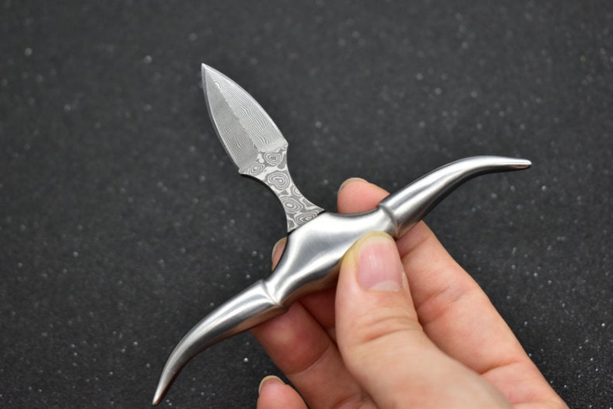 Damascus Steel Pendant Bullhead Hand Spikes Mini Knife