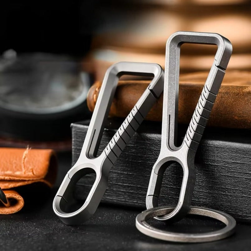 Creative Men's Titanium Alloy Key Chain Personality Waist Hanging